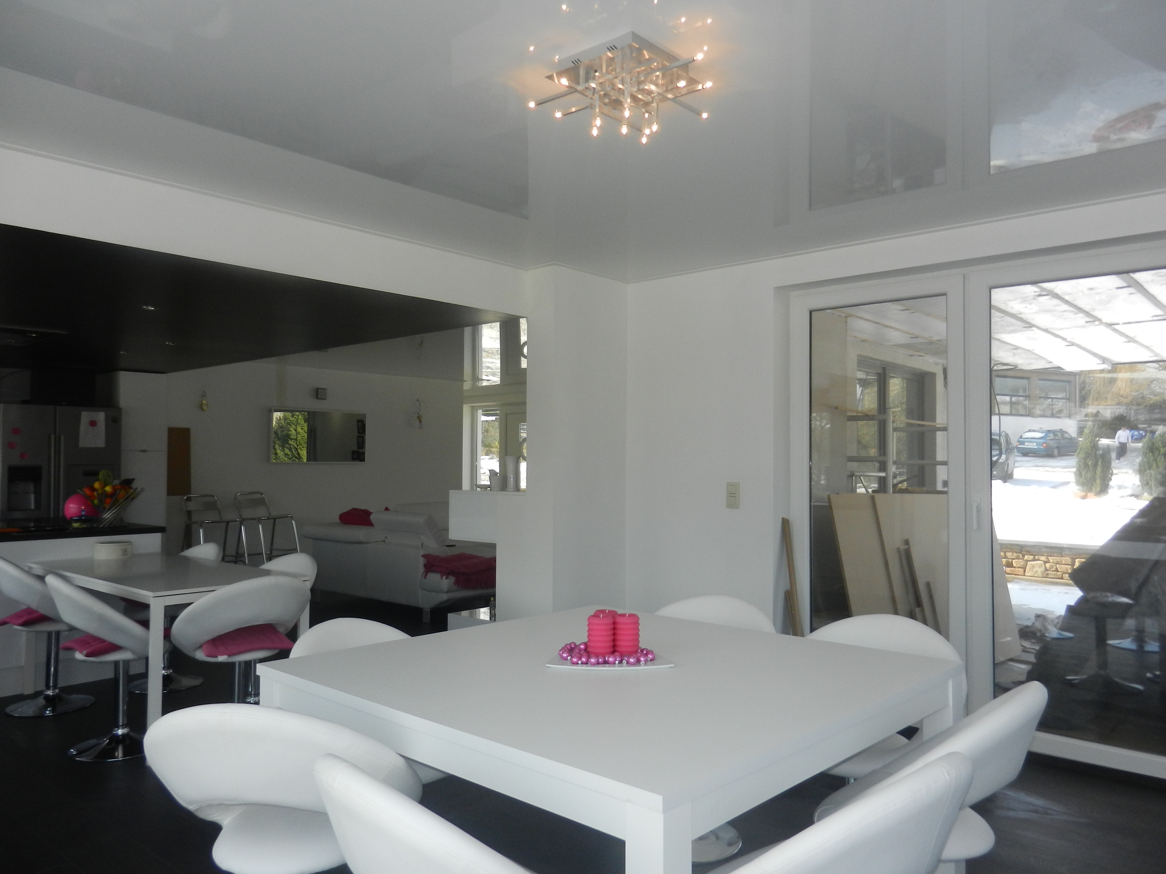 Plafond tendu laqué blanc